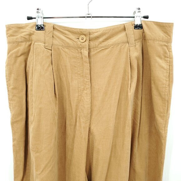 ASOS DESIGN Velvet Dad Pants in Camel 10 Tan Wide Leg Pleated High Rise - Picture 4 of 16
